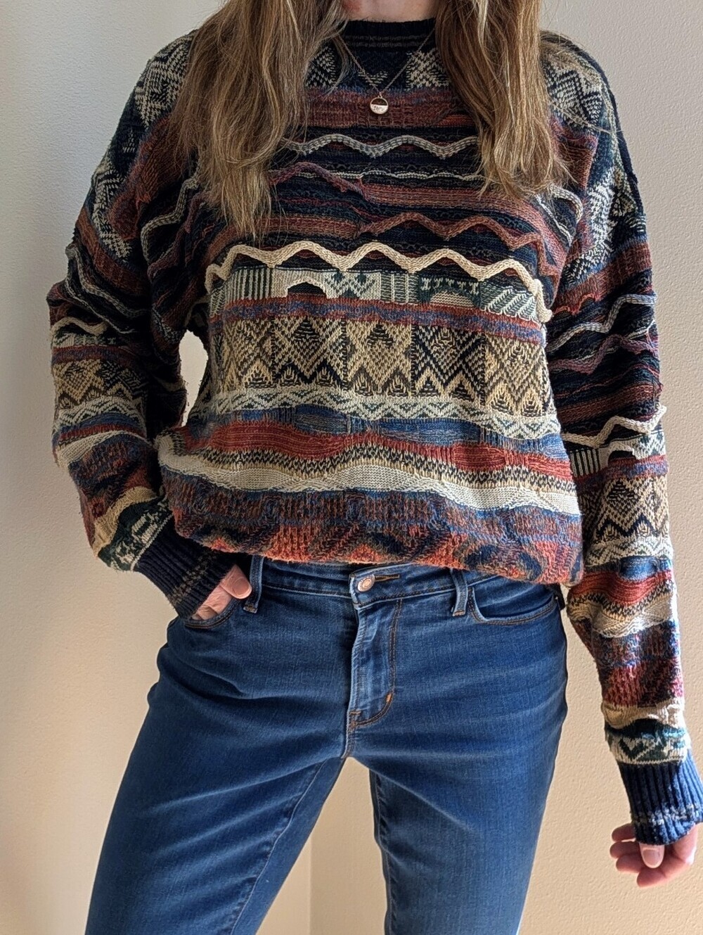 Vintage Coogi Style Abstract Textured Chunky Crewneck Sweater In Terracotta/Navy - Picture 2 of 8